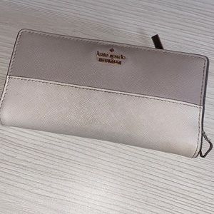 Kate Spade Slim bifold wallet